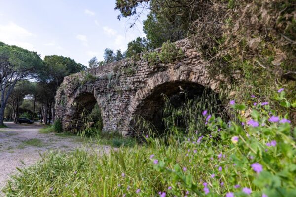 Sur les pas des pèlerins : randonnées patrimoniales en Estérel Côte d’Azur