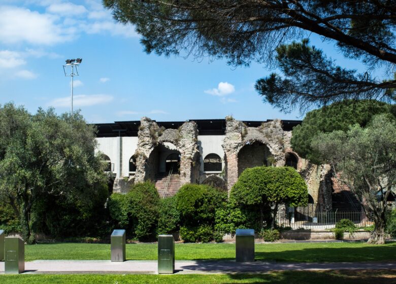 Amphithéâtre romain ou Arènes