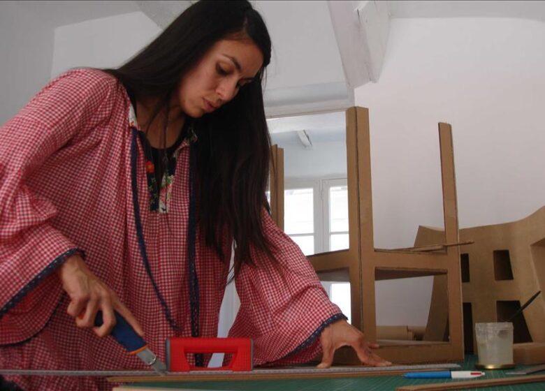 Mobilier en carton / la fabrique – Isabelle AUTENZIO