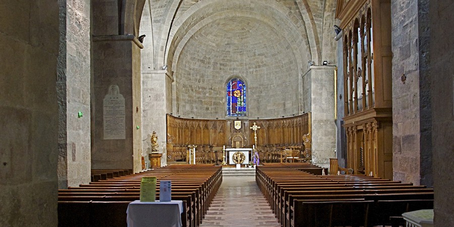 Cathédrale SaintLéonce à Fréjus Esterel Côte d'Azur