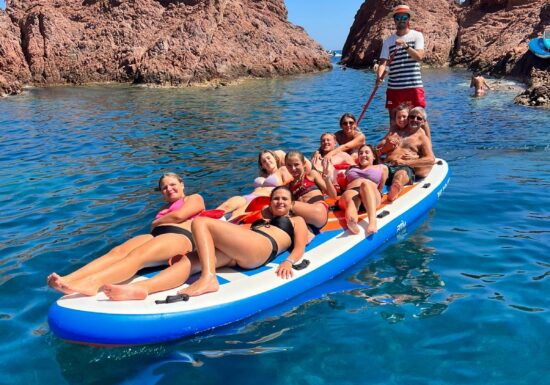 Excursion “Calanques & baignade” by Rand’eau Aventure