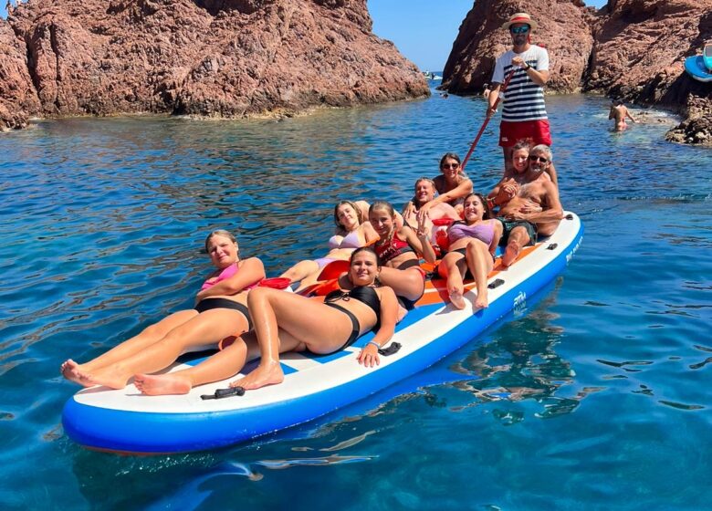 Excursion “Calanques & baignade” by Rand’eau Aventure