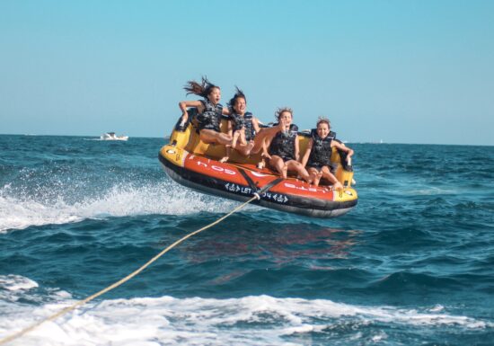 Tour de bouées tractées – Agay